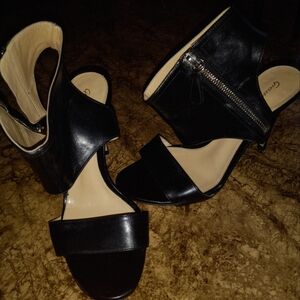 Gianvito Rossi Leather Sandals 36.5